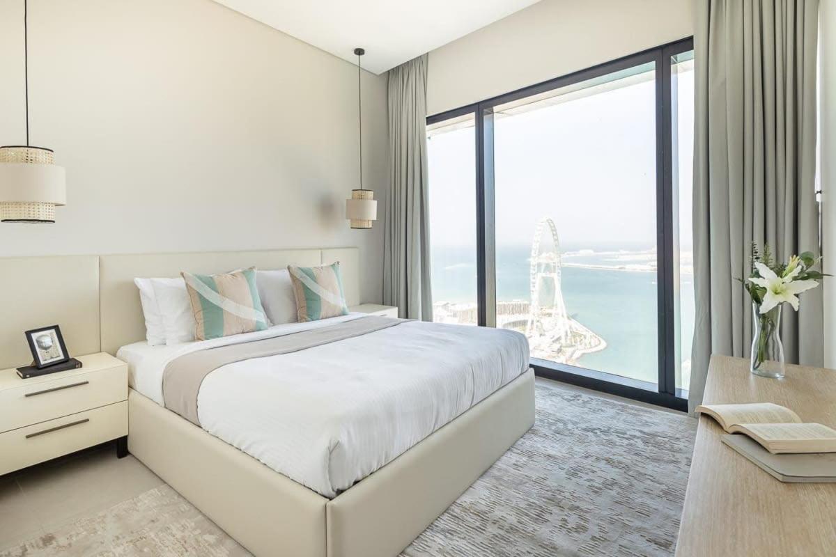 Frank Porter - The Address Jbr Apartment